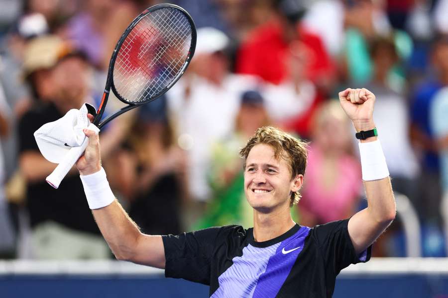 Tenis Flash: Znamy finalistów turniejów w Delray Beach i Rio de Janeiro