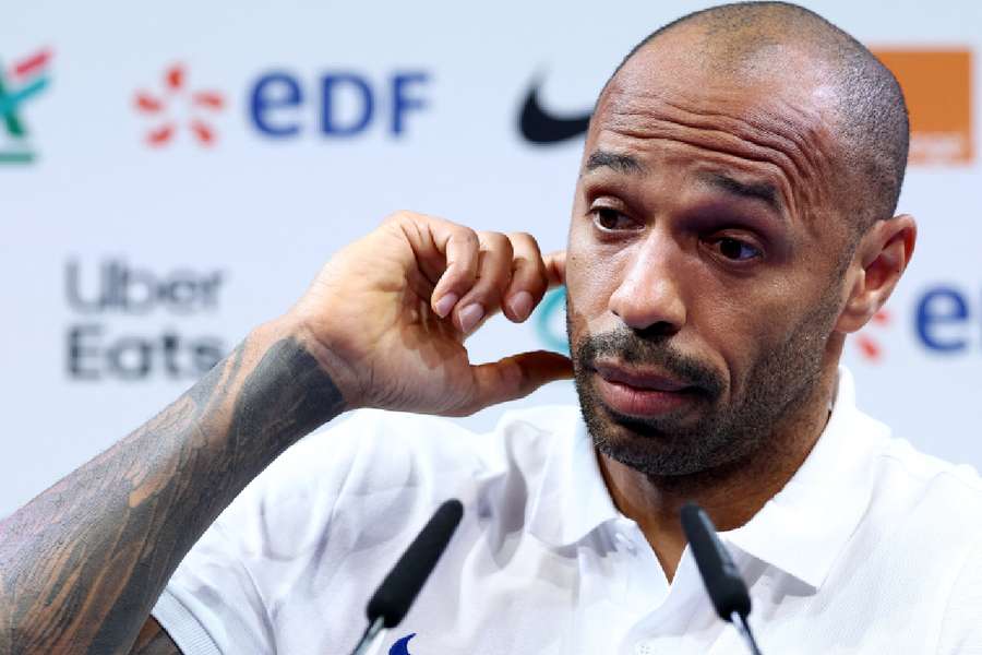 Thierry Henry prêt pour sa première.