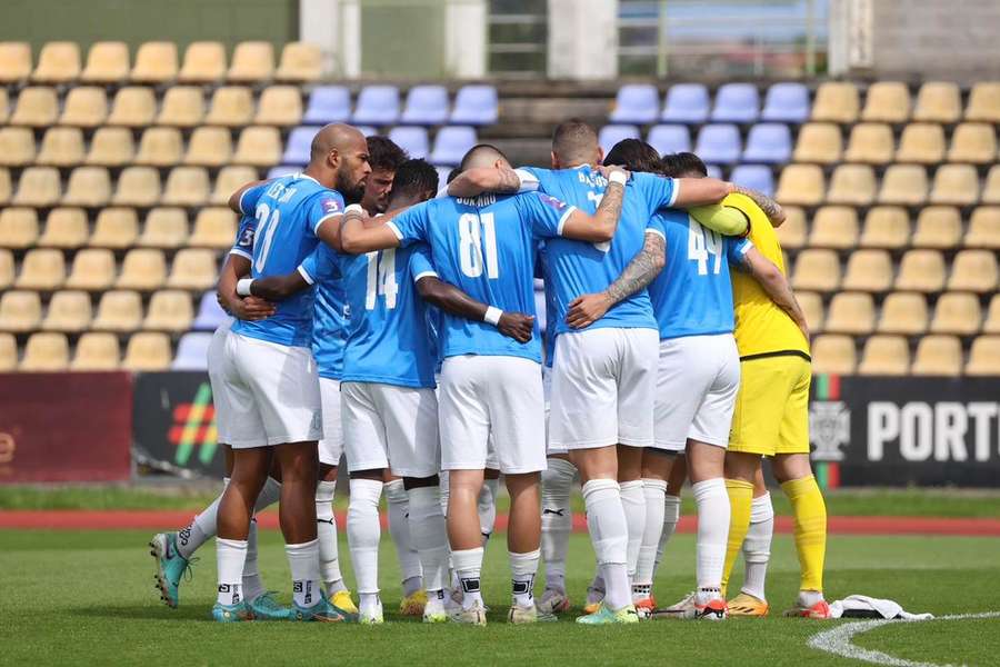 Canelas 2010 desiste do Campeonato de Portugal e Leça sobe ao quarto escalão