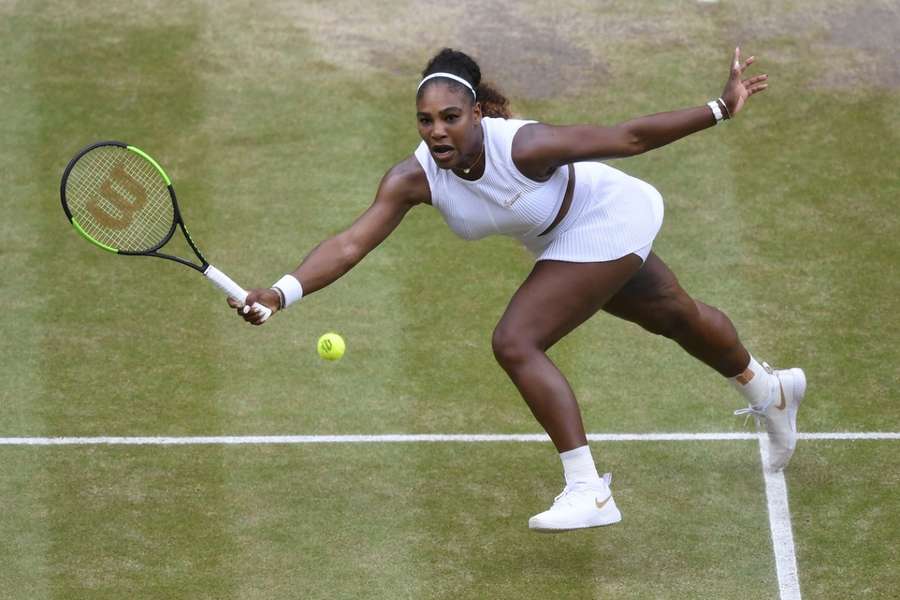 Serena Williamsová patří k hráčkám, které by prodloužení ženských zápasů uvítaly.