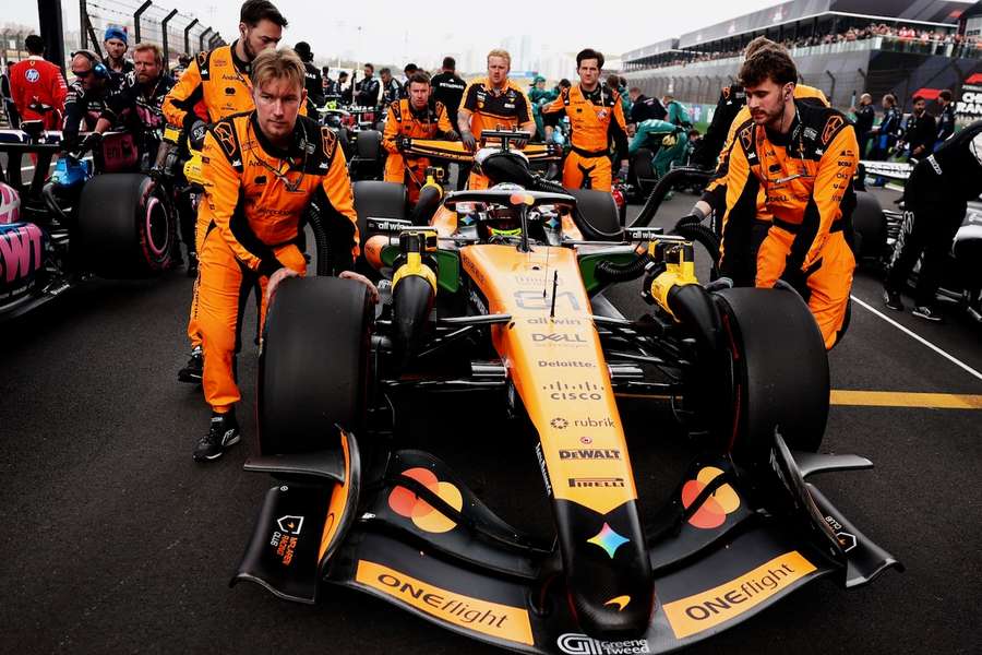Für McLaren ging das Formel-1-Rennen in Shanghai bereits vor dem Start in die Hose.