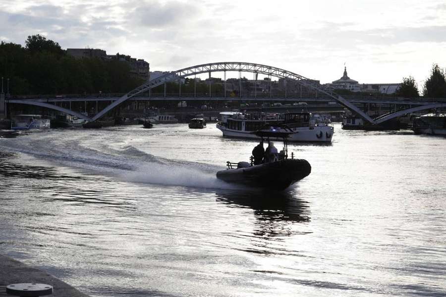 Pour les organisateurs, la Seine n'est pas un long fleuve tranquille