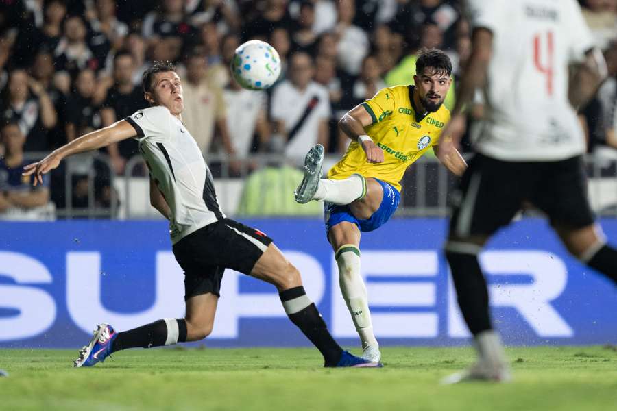 Palmeiras busca se manter no topo do Brasileirão frente ao Vasco Palmeiras busca se manter no topo do Brasileirão frente ao Vasco