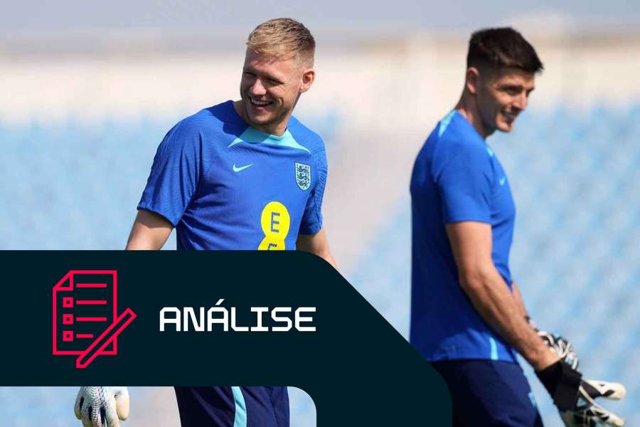 Os guarda-redes ingleses Aaron Ramsdale e Nick Pope 