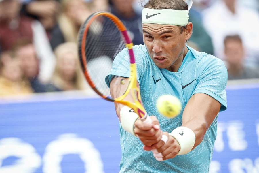 Rafael Nadal se prepara para a disputa dos Jogos Olímpicos de Paris em competição na Suécia