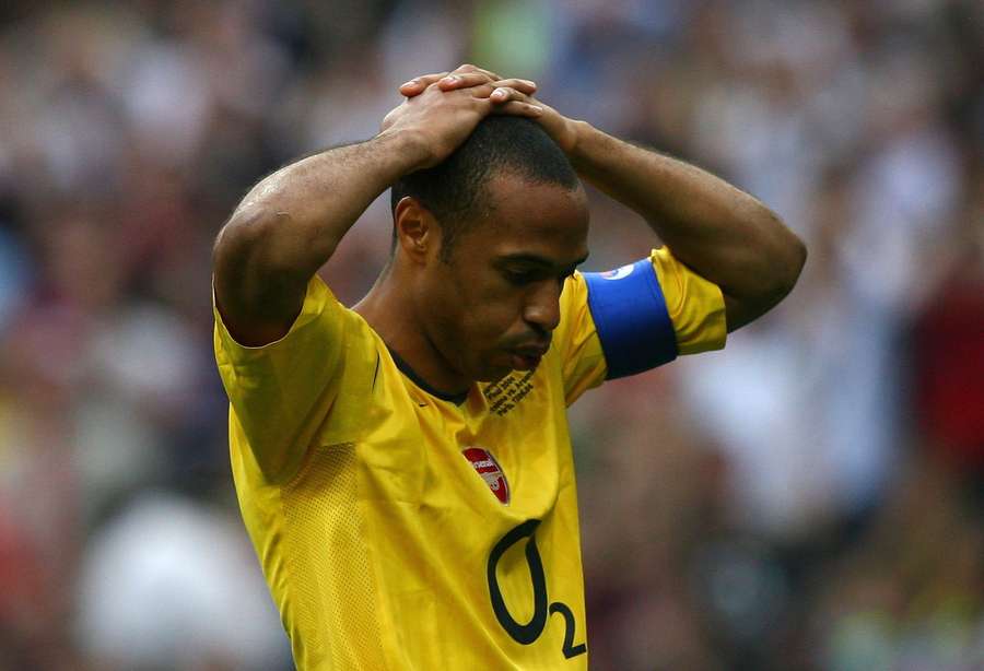 Thierry Henry reacciona durante la final de la Champions League en 2006 Thierry Henry reacciona durante la final de la Champions League en 2006