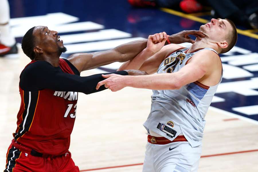 Em jogo eletrizante, Miami Heat vence Nuggets em Denver e empata série das  Finais da NBA