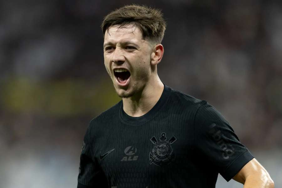 Garro volta de suspensão ao Corinthians Garro volta de suspensão ao Corinthians