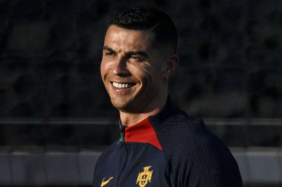 Ronaldo attends a training session at Cidade do Futebol training camp in Oeiras, Lisbon, ahead of the Euro 2024 qualifiers