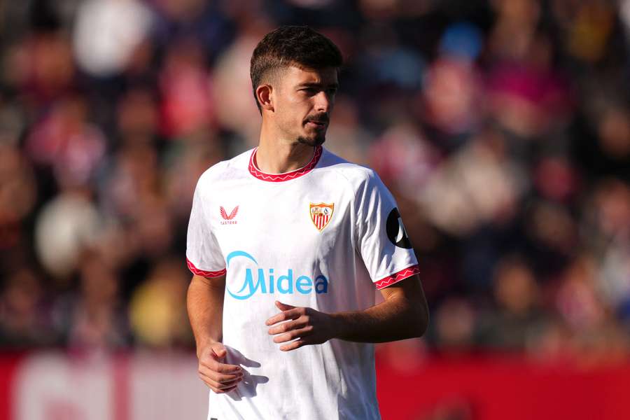 Kike Salas, durante el Girona-Sevilla