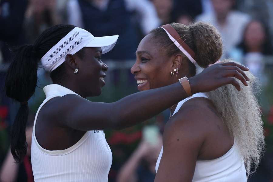 Victoria Mboko și Serena Williams Victoria Mboko și Serena Williams