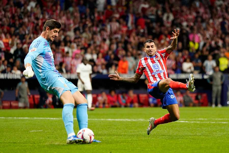 Thibaut Courtois esteve no centro dos incidentes de domingo