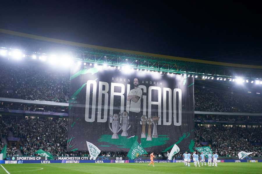 Flag from Sporting fans says thank you to Ruben Amorim in his final home game as their manager 