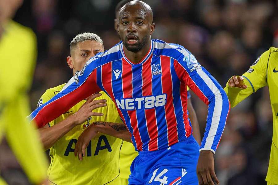 Man Utd surveille la situation de Mateta à Crystal Palace