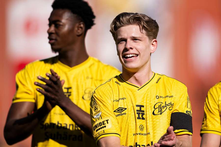 Elfsborg celebrate an opening-round victory