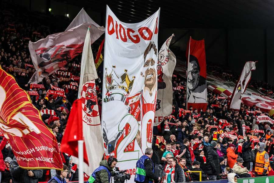 Diogo Jota lebt in den Herzen der Liverpool-Fans weiter. Diogo Jota lebt in den Herzen der Liverpool-Fans weiter.