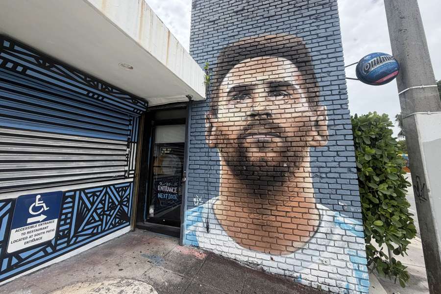 O mural de Lionel Messi no restaurante Fiorito