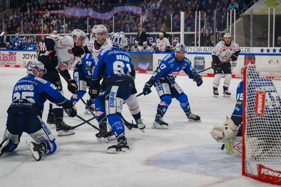 Aufsteiger Dresden unterliegt auch den Nürnberg Ice Tigers