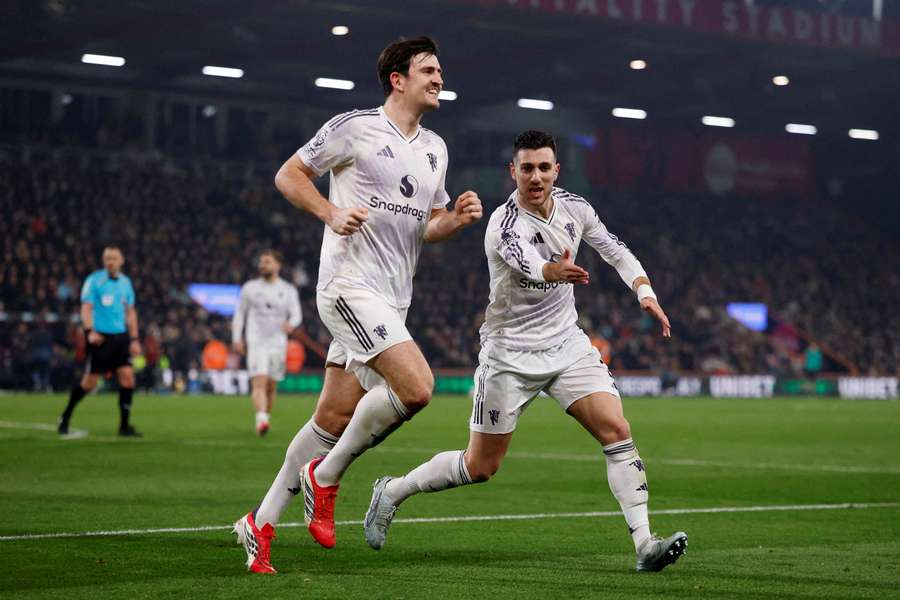 Maguire upbeat about agreeing new Man Utd contract Maguire upbeat about agreeing new Man Utd contract