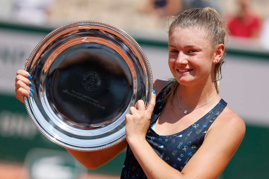 Lucie Havlíčková ovládla v roce 2022 juniorské French Open. Lucie Havlíčková ovládla v roce 2022 juniorské French Open.