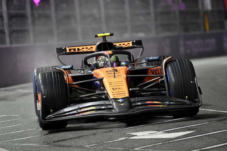 Lando Norris hat im Regenchaos die Nerven behalten