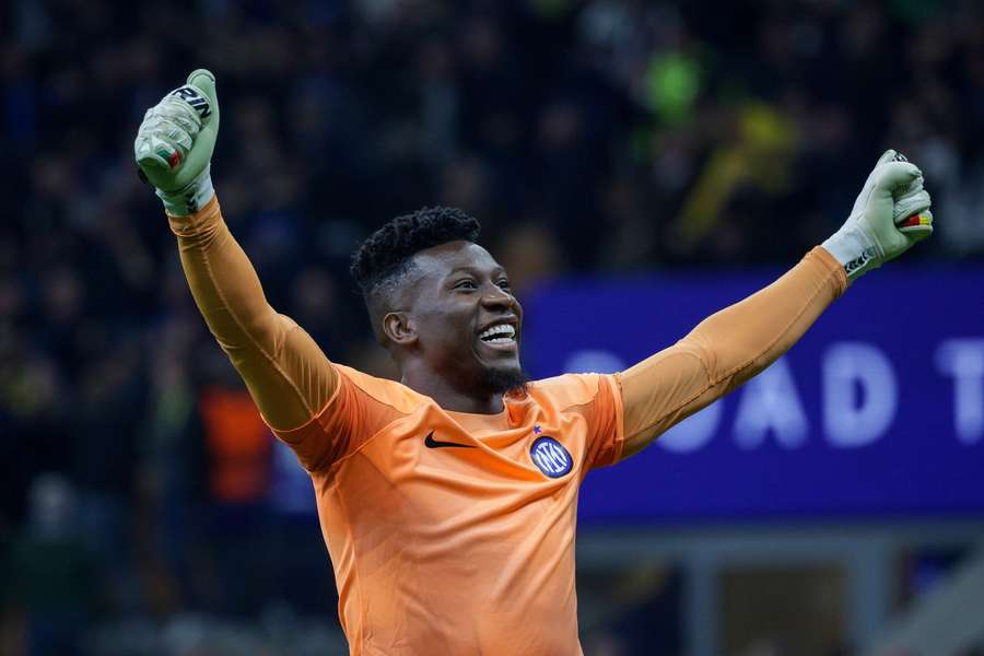 Onana kijkt uit naar United-avontuur: 'Grote competitie met enorme geschiedenis'