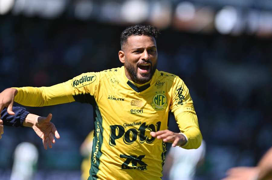 Reinaldo garantiu o empate para o Mirassol