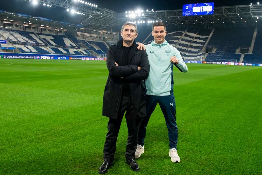 Valverde y Galarreta, en el escenario del partido 