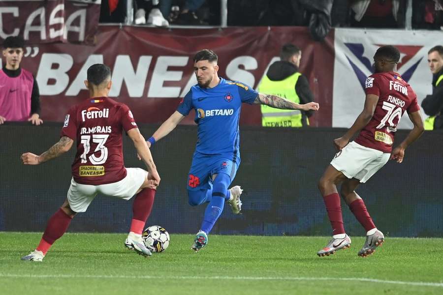 Rapid a obținut prima victorie din play-off
