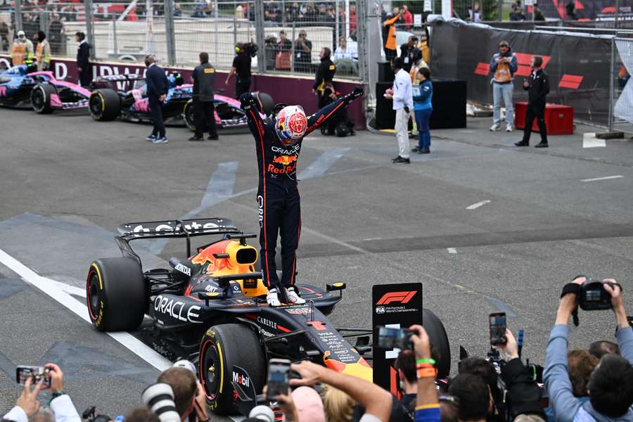 Max Verstappen vyhrál druhou VC po sobě.