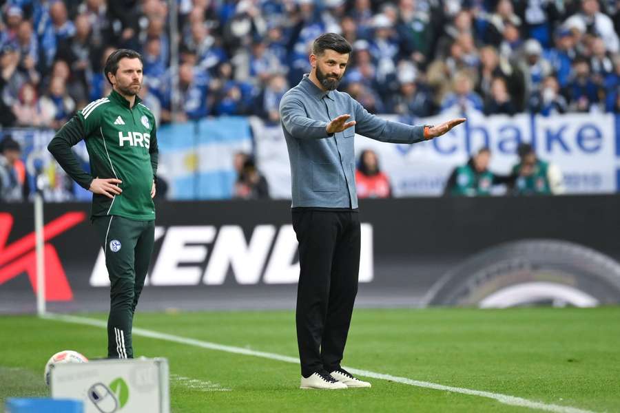 Hoogland war sowohl in der Jugend als auch als Profi und nun als Co-Trainer auf Schalke im Einsatz Hoogland war sowohl in der Jugend als auch als Profi und nun als Co-Trainer auf Schalke im Einsatz