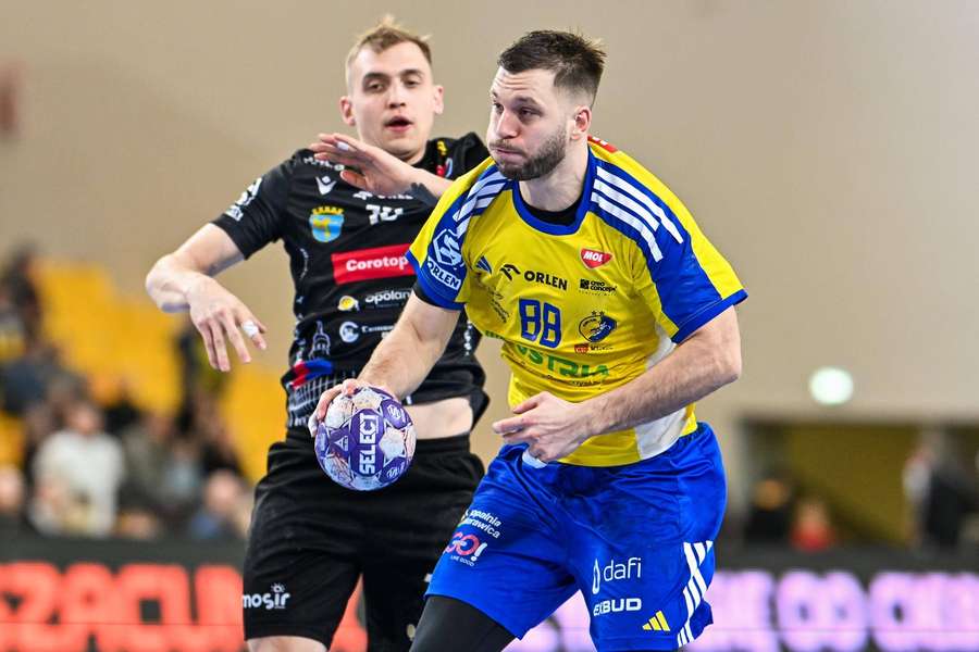 Aleks Vlah in action for his Polish outfit Industria Kielce