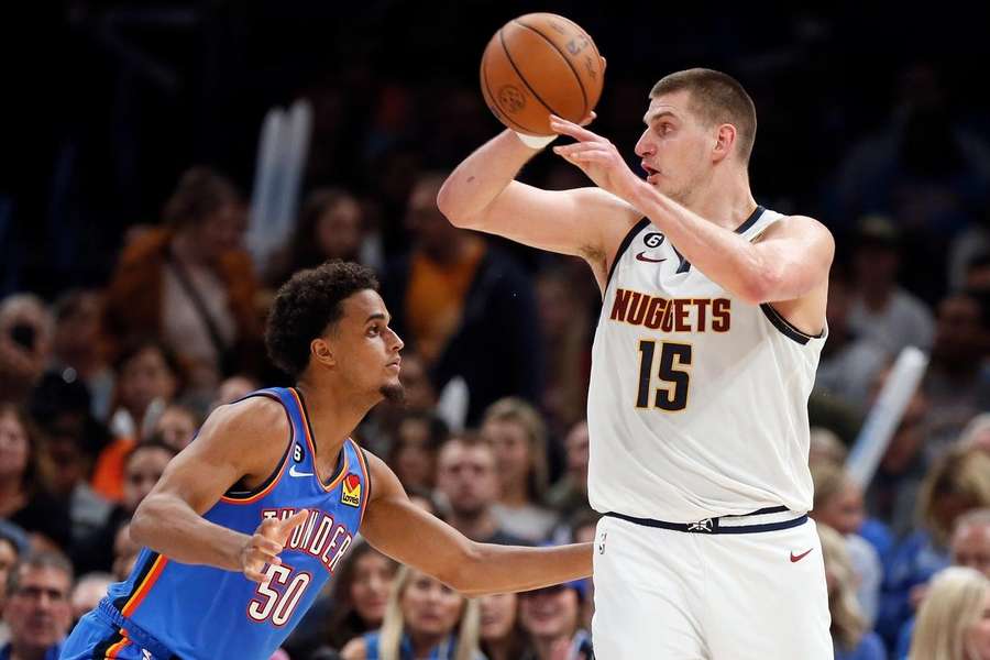 Nikola Jokic chegou à marca de 79 triplos-duplos na história da NBA 