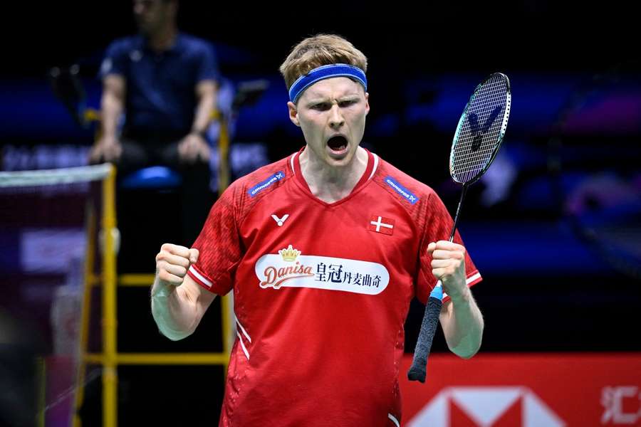 Anders Antosnen produced a spectacular performance against Thailands Kunlavut Vitidsarn