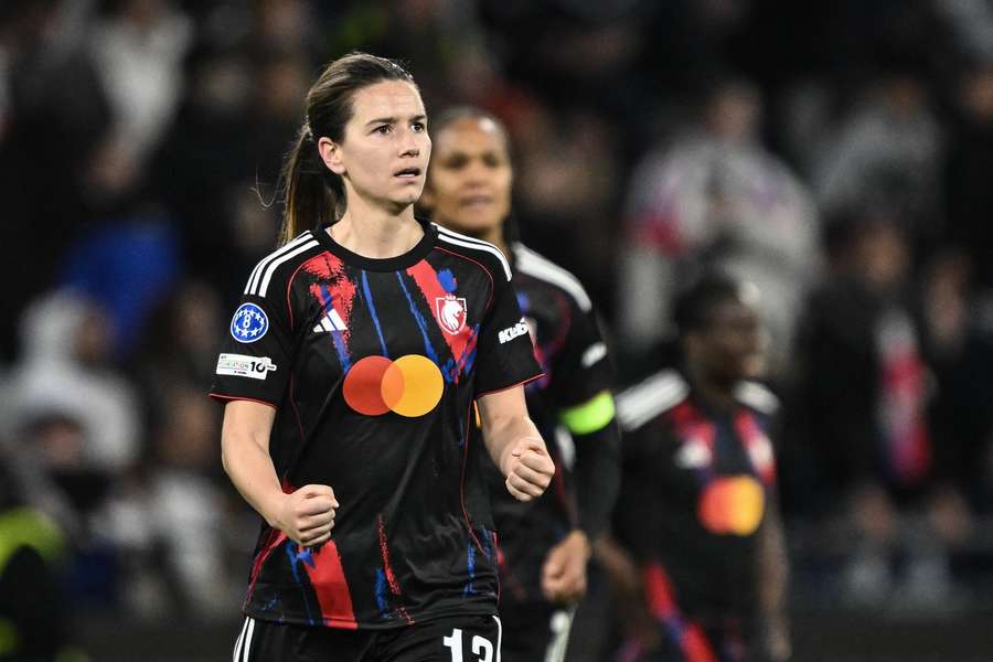Damaris Egurrola em ação pelo Lyon Damaris Egurrola em ação pelo Lyon