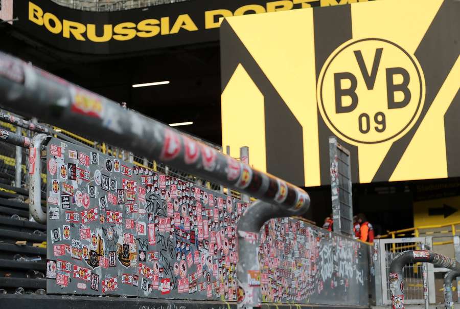 Borussia Dortmund não quer deixar-se levar por mensagens políticas