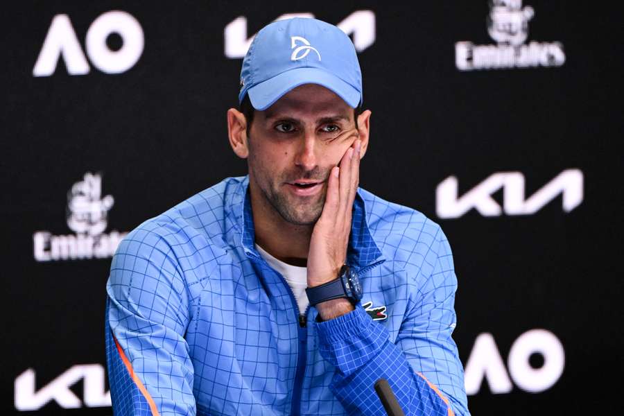 Djokovic dice que las imágenes de su padre se interpretaron mal