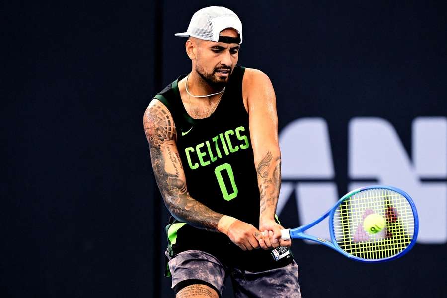 Kyrgios ještě nemá účast na Australian Open jistou. Kyrgios ještě nemá účast na Australian Open jistou.