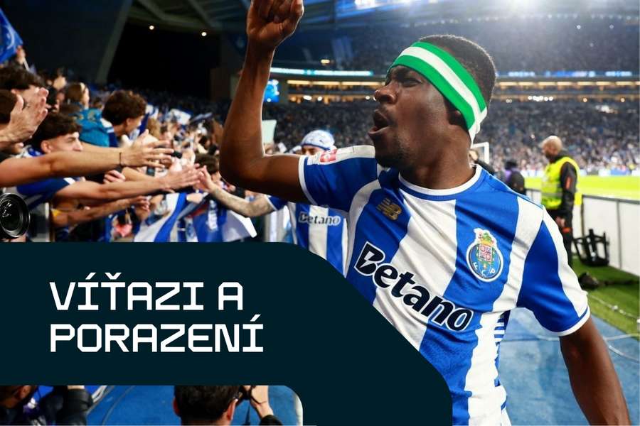 Zaidu z Porta oslavuje s fanúšikmi zisk portugalského titulu.