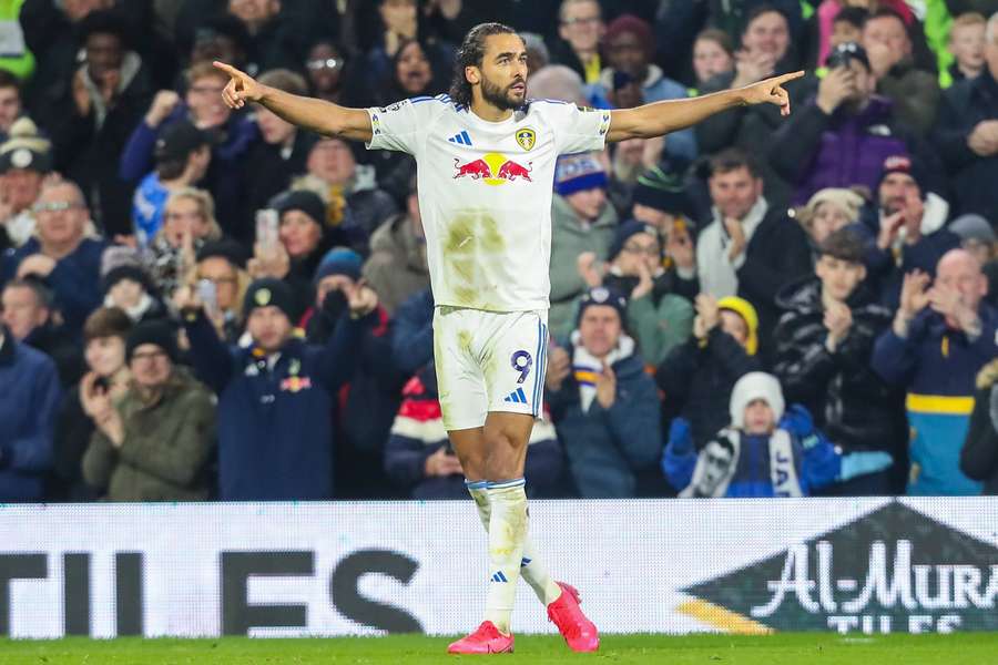 Leeds boss Farke happy with Calvert-Lewin after thumping Palace
