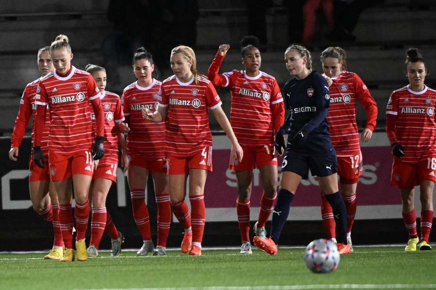 Bayern reach knockout stages of Women's Champions League