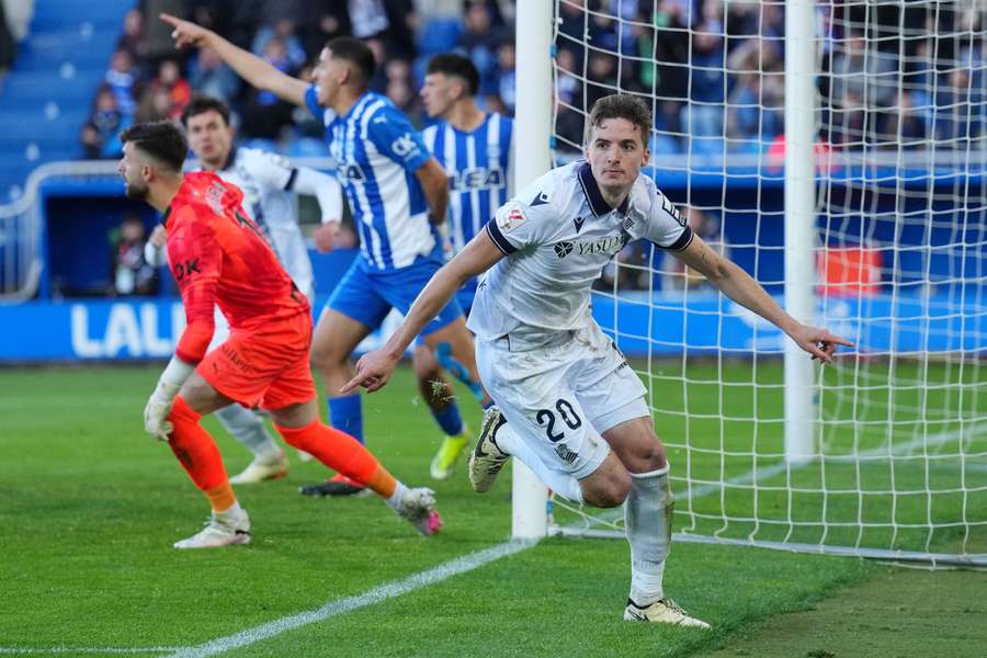 Jon Pacheco marcou o golo da vitória da Real Sociedad