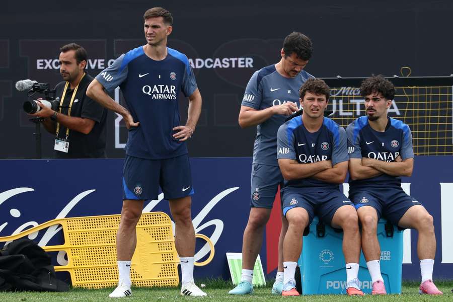 João Neves e Fabian Ruiz no Campeonato do Mundo de Clubes. João Neves e Fabian Ruiz no Campeonato do Mundo de Clubes.