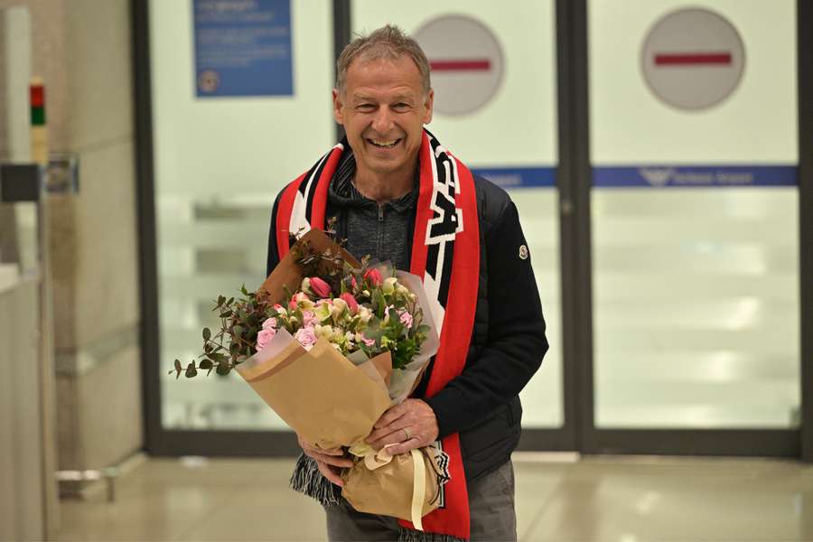 Klinsmann chegou esta quarta-feira a Incheon