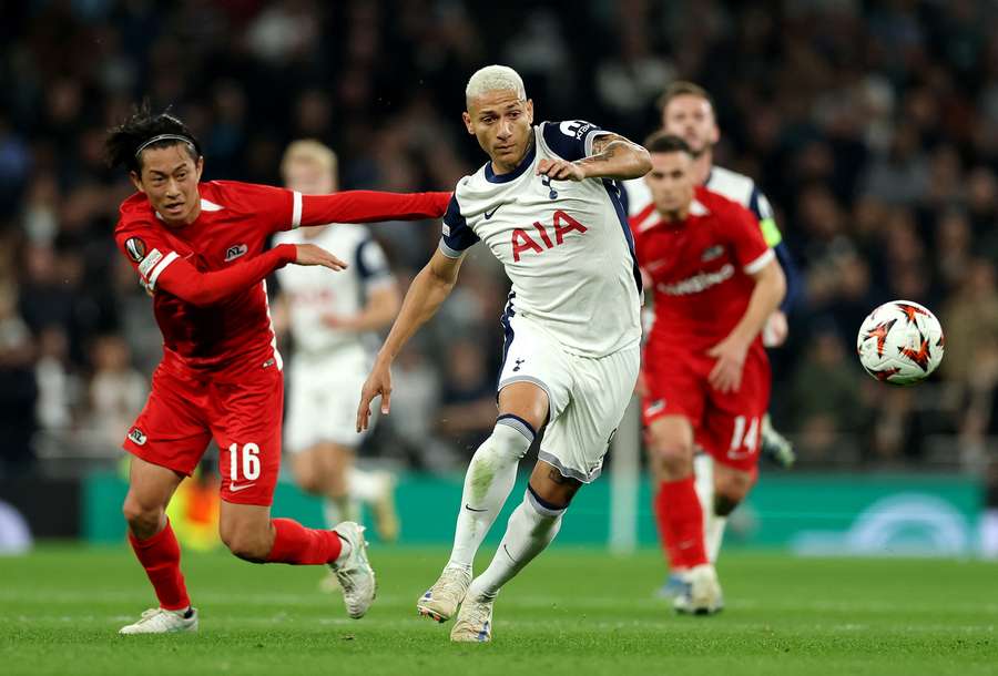 Spurs' Richarlison (R) scored the only goal in his team's lone meeting with Dutch side AZ