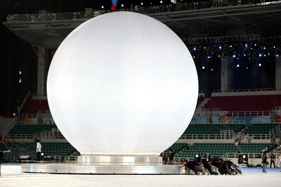 O Macau Dome em 2005