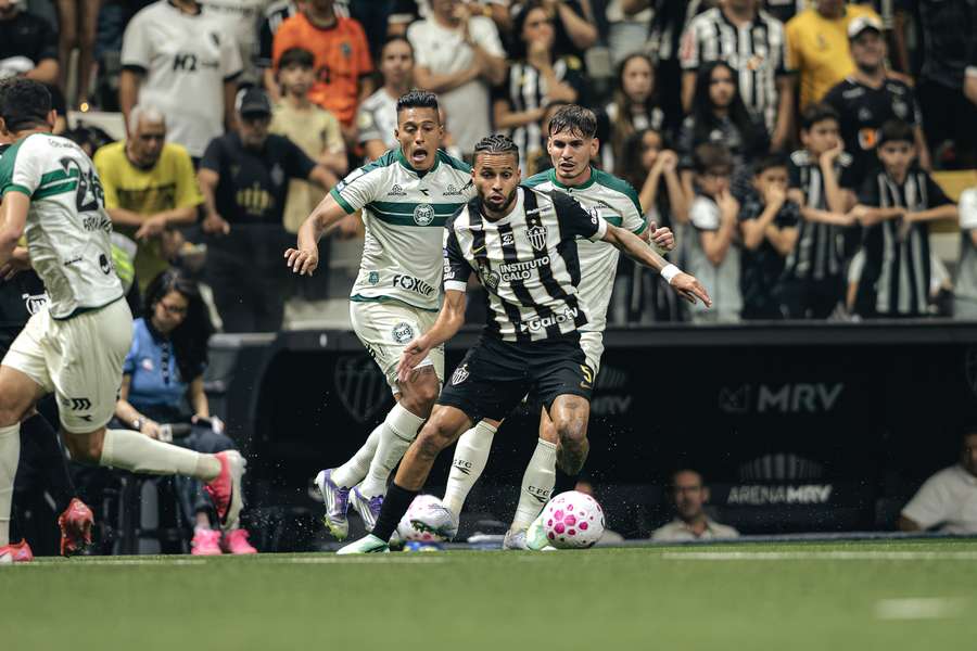 Alexsander teve nota mais alta do jogo ao lado de Natanael Alexsander teve nota mais alta do jogo ao lado de Natanael