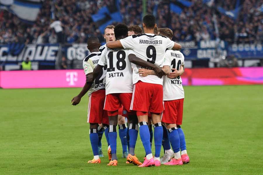 HSV siegt in Kampfspiel gegen Fürth und bleibt Heidenheim im Nacken