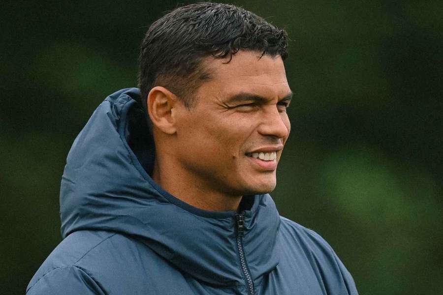 Thiago Silva de volta a Londres