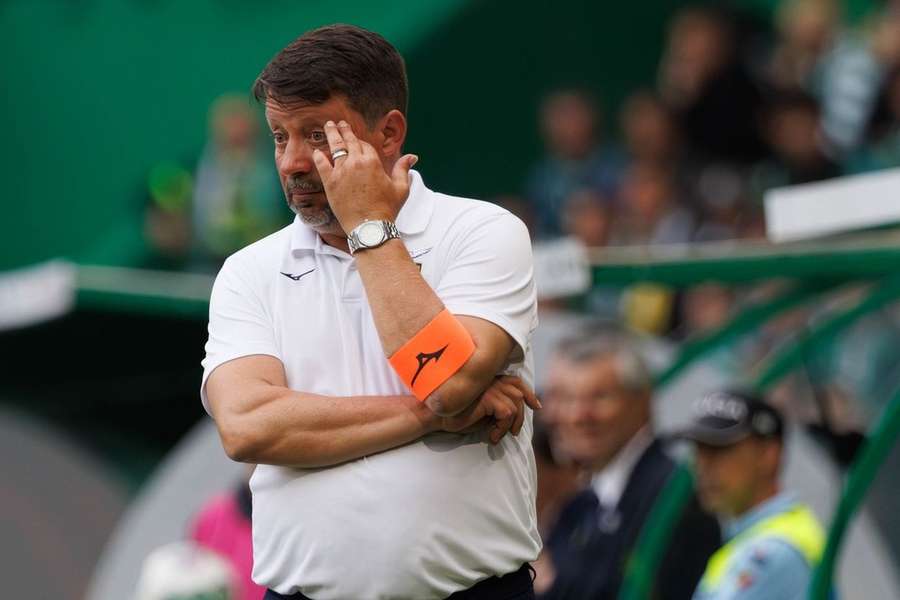 Paulo Sérgio já não é treinador do Al Okhdood Paulo Sérgio já não é treinador do Al Okhdood